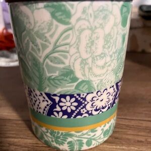 Floral Patterned container